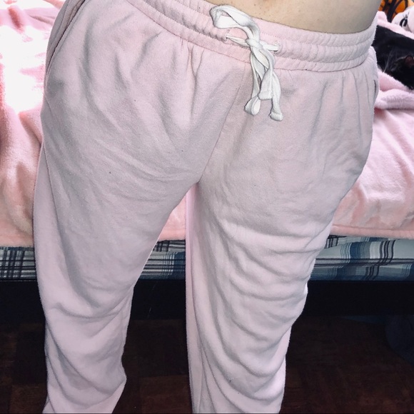 pink sweatpants - Picture 3 of 4